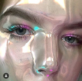 glänzende Hautmaske - wo auf Instagram Stories zu finden