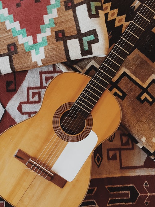 herbst foto ideen für instagram - gitarre
